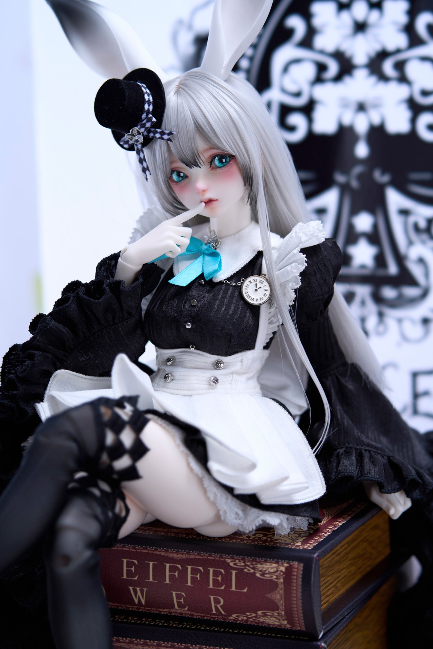 Maid Rabbit Canelé