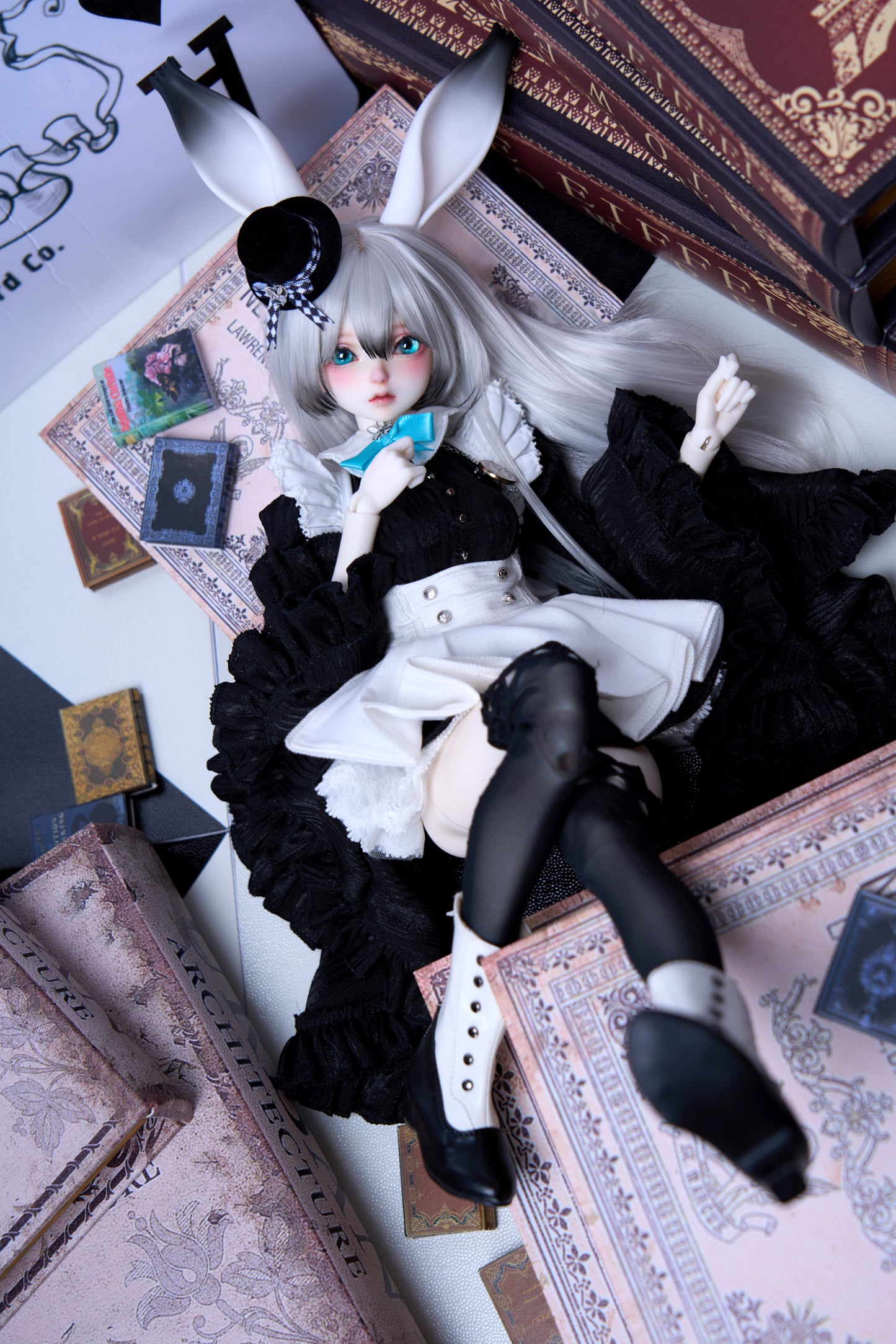 Maid Rabbit Canelé
